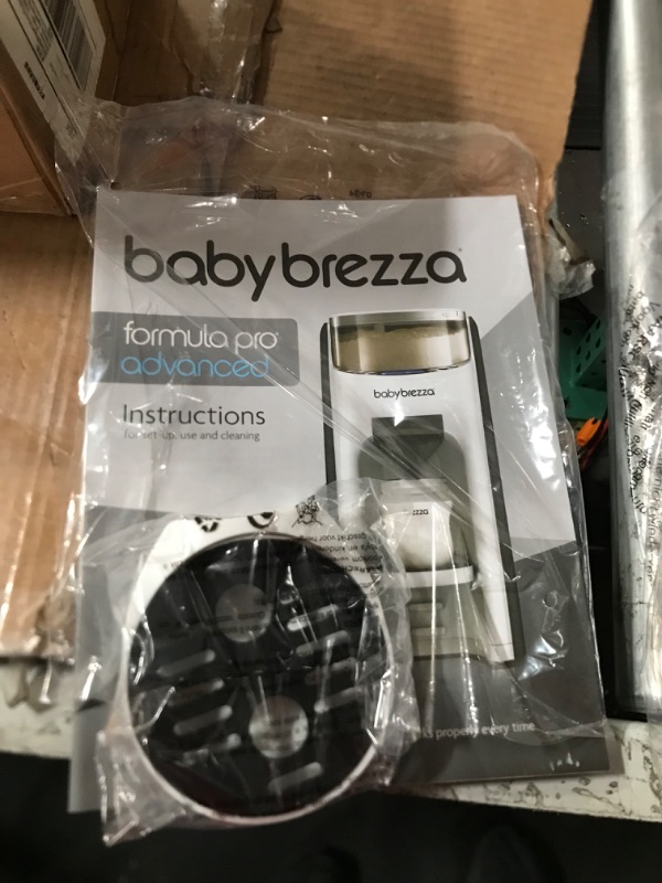 Photo 4 of *NEW*New and Improved Baby Brezza Formula Pro Advanced Formula Dispenser Machine