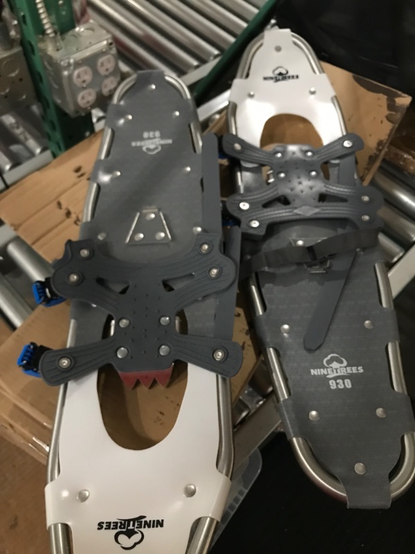 Photo 2 of *STOCK PHOTO FOR REFERENCE/ MISSING END PIECE*Retrospec Drifter Snowshoes 