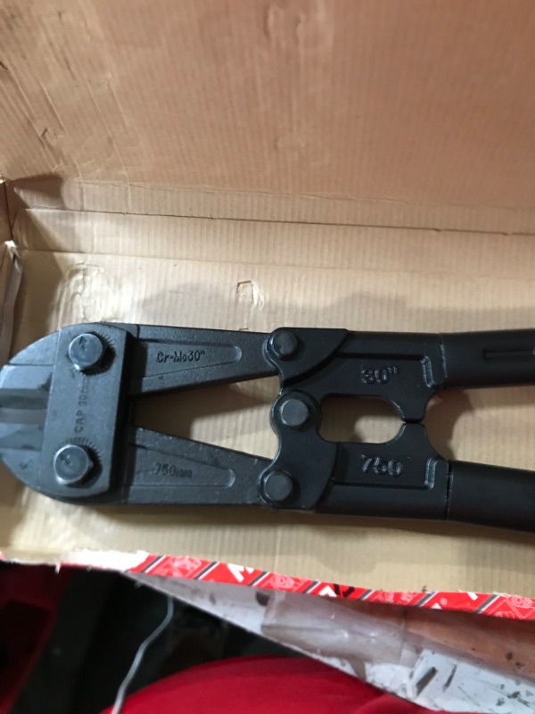 Photo 1 of *NEW WITH TAGS*MAXPOWER Bolt Cutter 30 inch, Max Jaw Opening 13/16", 