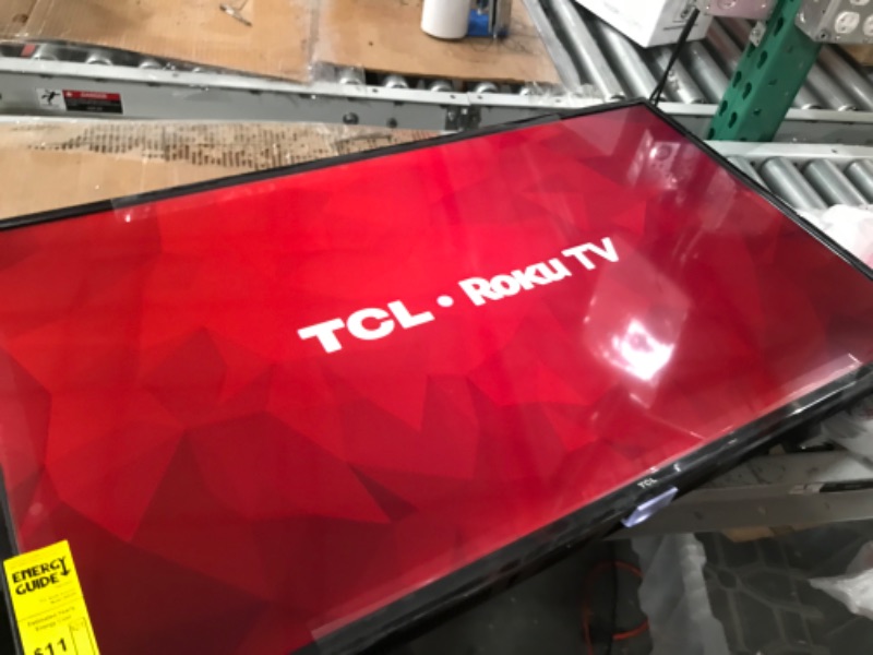 Photo 3 of TCL 40" Class 3-Series Full HD 1080p LED Smart Roku TV - 40S355