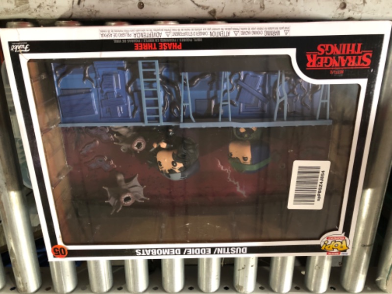 Photo 2 of ***item damaged bats fell off***see images***
Funko POP! Moments Deluxe: Stranger Things - Dustin/Eddie/Demobats Phase Three