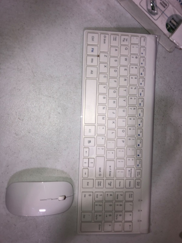 Photo 2 of Wireless Keyboard and Mouse Combo 