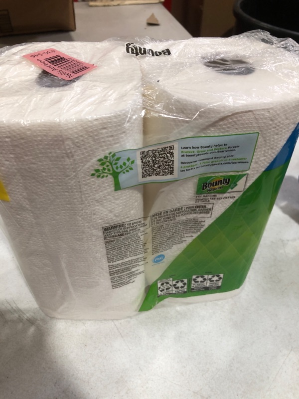 Photo 1 of Bounty Select-A-Size Paper Towels, 2 Double Plus Rolls, White, 