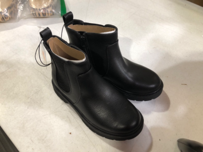 Photo 2 of Girls' Zita Zipper Chelsea Boots - Cat & Jack Black Children's Size 2