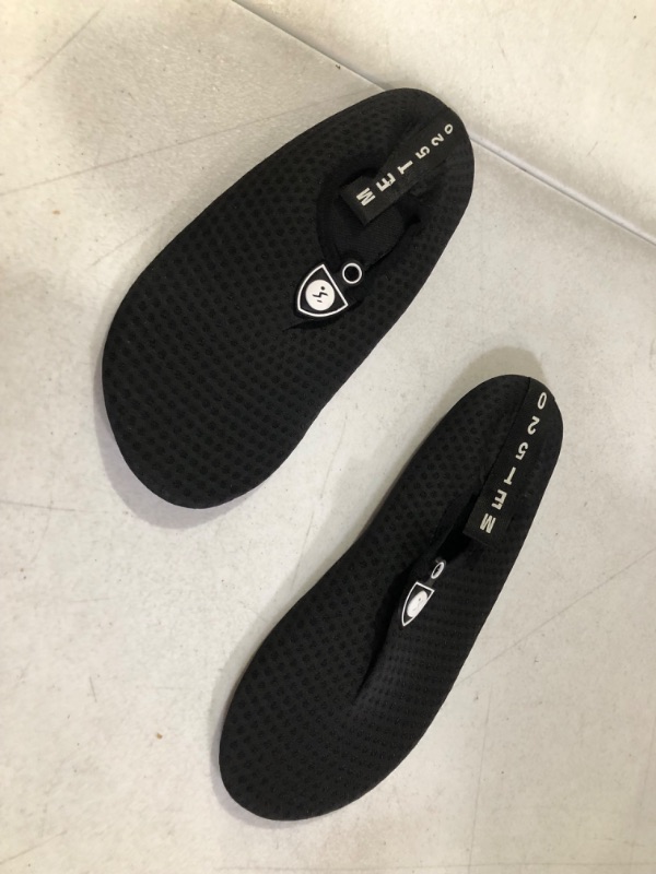 Photo 1 of ***UNKNOWN SIZE*** SIMARI Water Shoes Circle Dot Black