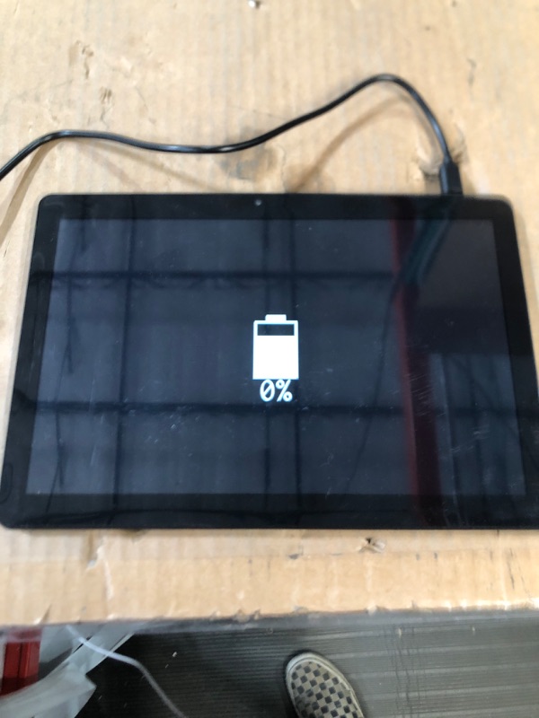 Photo 2 of YUMKEM Tablet 10.1 inch, QTY 2 