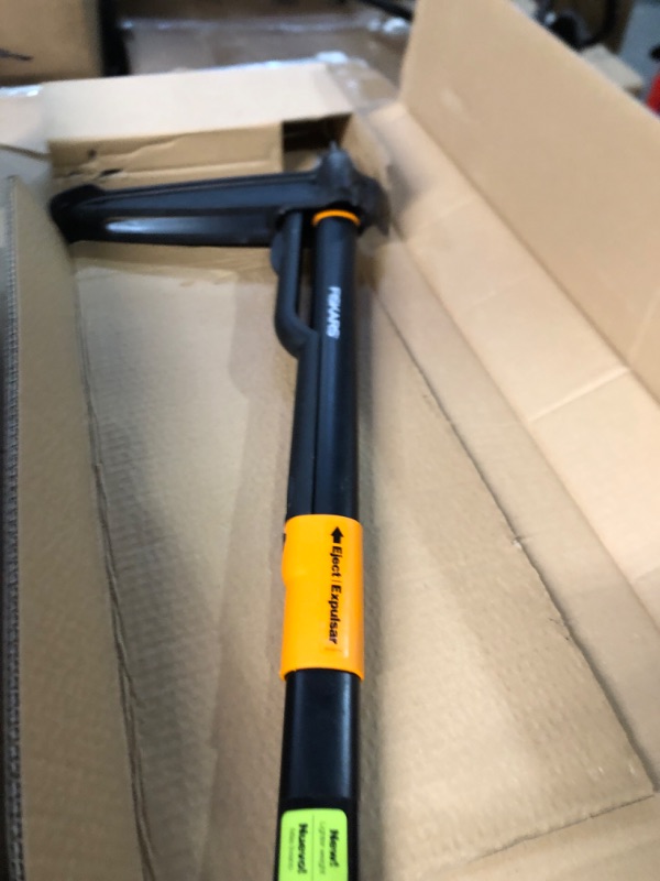 Photo 2 of * USED * 
Fiskars 4-Claw Stand Up Weeder - Gardening Hand Weeding Tool with 39" Ergonomic Handle - Black