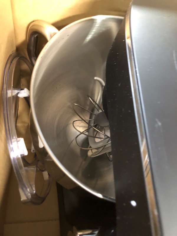 Photo 4 of * USED * 
COOKLEE Stand Mixer, 9.5 Qt. 660W 10-Speed Electric Kitchen Mixer with Dishwasher-Safe Dough Hooks, Flat Beaters, Wire Whip & Pouring Shield Attachments for Most Home Cooks, SM-1551, Black Nero Nemesis