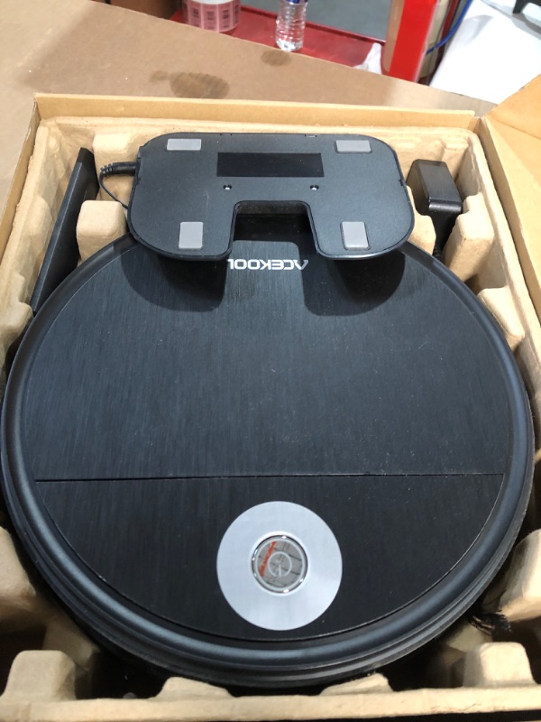 Photo 4 of * USED * 
Robot Vacuum Cleaner