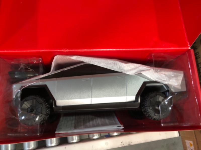 Photo 2 of Hot Wheels 1:10 Tesla Cybertruck & Cyberquad RC Car Toys