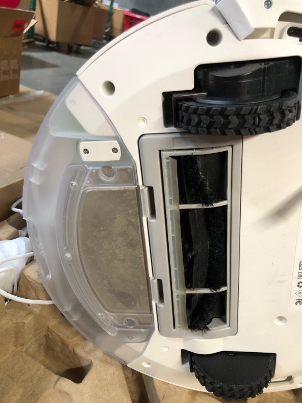 Photo 4 of * USED * 
360 Robot Vacuum S8 White