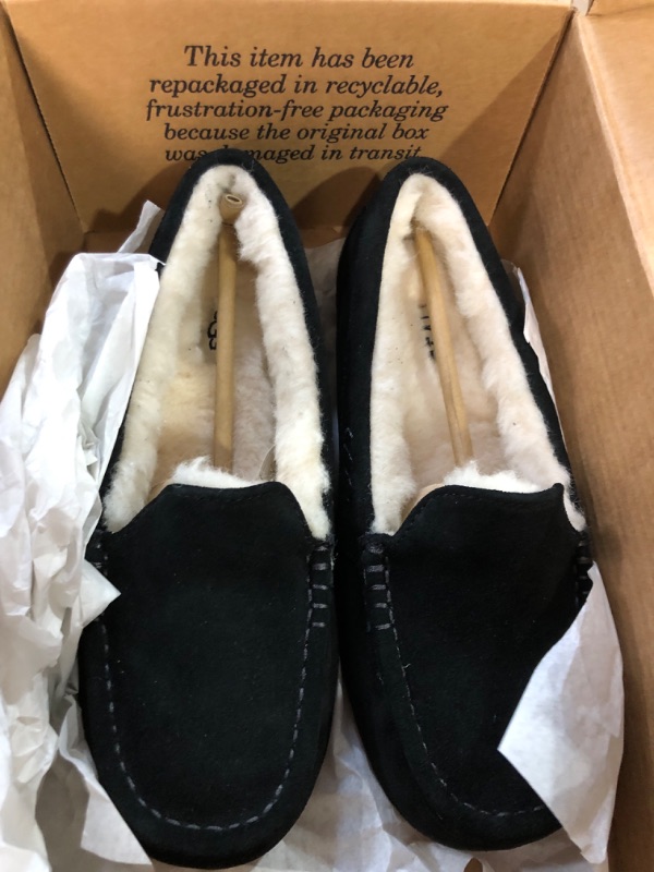 Photo 2 of UGG Women's Ansley Slipper SIZE 8 