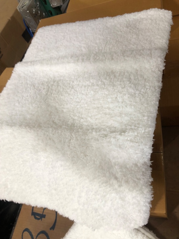 Photo 2 of **STOCK IMAGE FOR SAMPLE**
Amazon Basics Bathroom Rugs Set 2 Pieces, Non Slip Absorbent Bath Mats for Bathroom White 17" x 24"