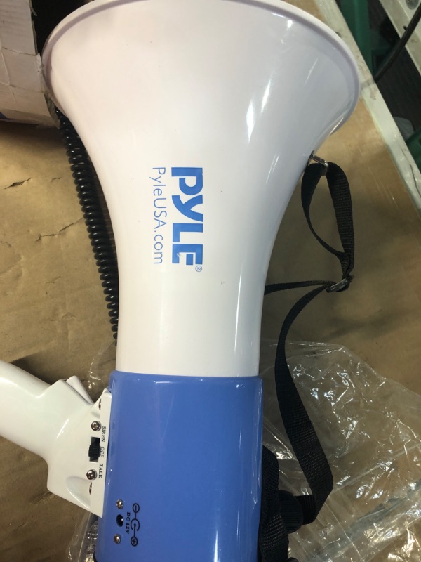 Photo 2 of **MISSING BATTERIES AND CARTRIDGE** Pyle Megaphone Speaker PA Bullhorn 