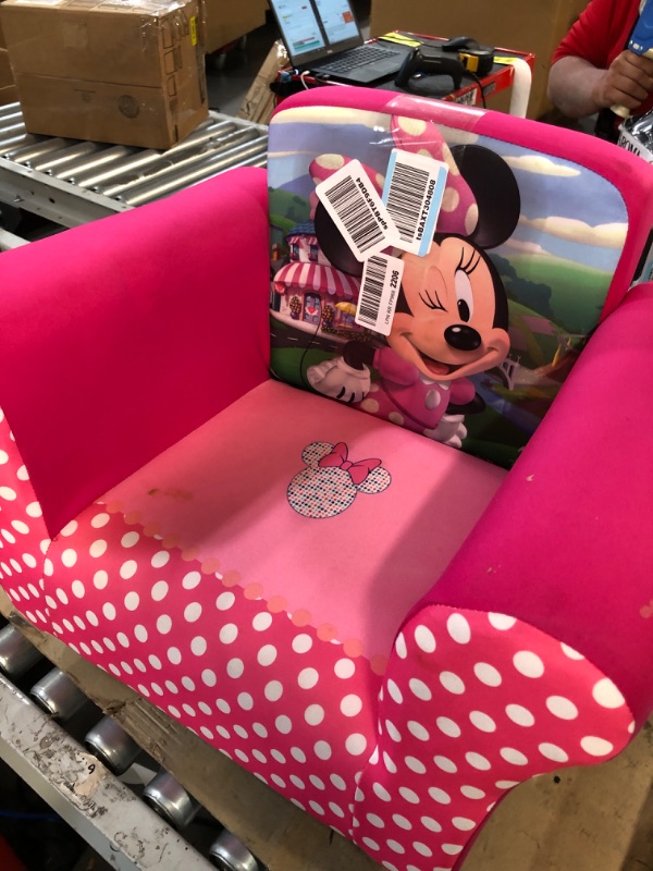 Photo 2 of Delta Children Disney Minnie Mouse Upholstered Chair