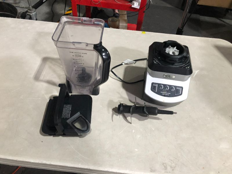 Photo 2 of ***HEAVILY USED AND DIRTY***
Ninja NJ601AMZ Professional Blender with 1000-Watt Motor & 72 oz Dishwasher-Safe Total Crushing Pitcher