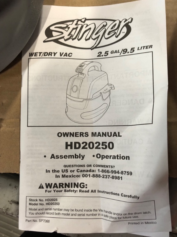 Photo 6 of **For Parts only**Stinger 2.5 Gal. 1.75-Peak HP Compact Wet/Dry Shop Vacuum with Filter Bag, Hose and Accessories