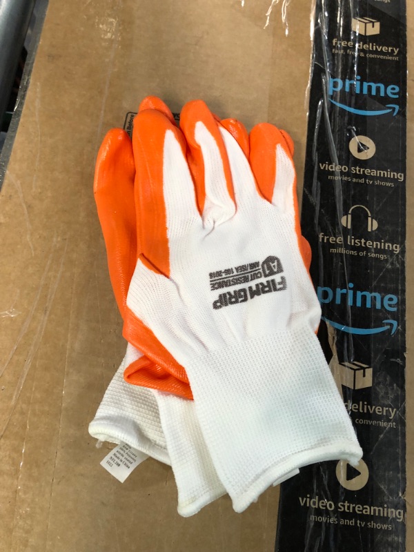 Photo 1 of Firm Grip Cut Resistant Gloves (S/M)