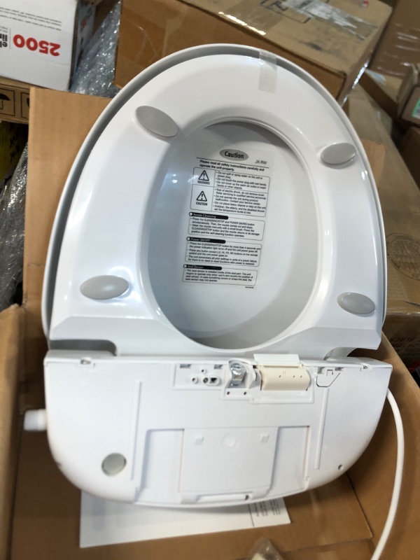 Photo 3 of TOTO SW3083#01 WASHLET C5 Round Electronic Bidet Toilet Seat