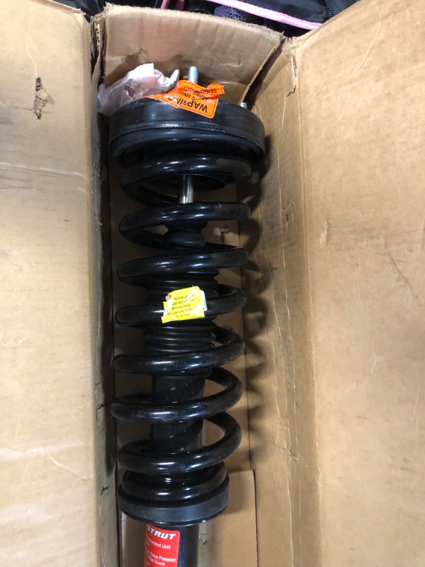 Photo 2 of Monroe Quick-Strut 171140 Suspension Strut and Coil Spring Assembly