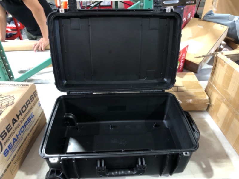 Photo 2 of 
Seahorse 230 Heavy Duty Protective Dry Box Case ( NO FOAM ) 