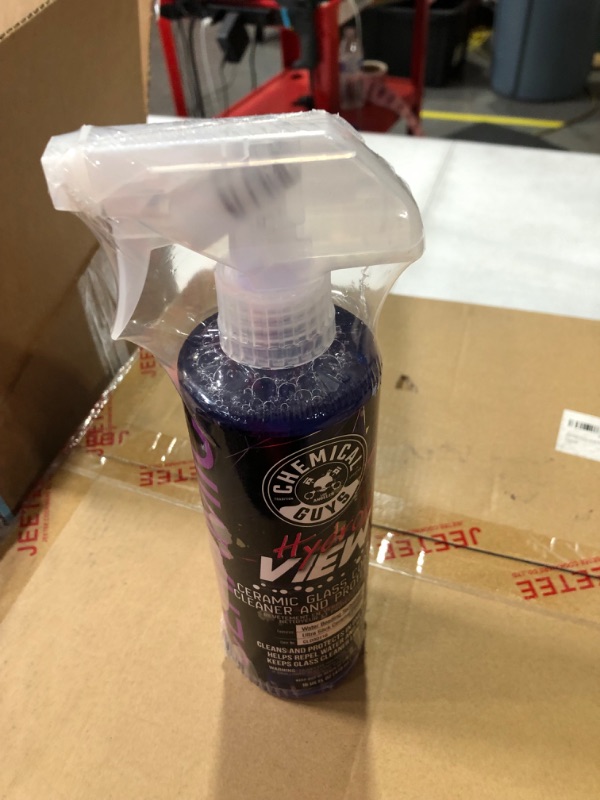 Photo 3 of Chemical Guys CLD30116 HydroView Ceramic Glass Cleaner