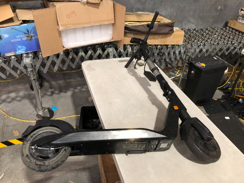 Photo 3 of ***HEAVILY USED/DIRTY***
Bird Flex Electric Scooter | 350 Watt Motor, 15 Mile Range, 15.5 MPH