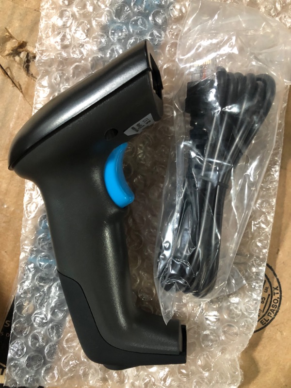 Photo 2 of REALINN Handheld 2D Barcode Scanner QR PDF417 Data Matrix 1D Bar Code Scanner Wired Barcode Reader with USB Cable for Mobile Payment