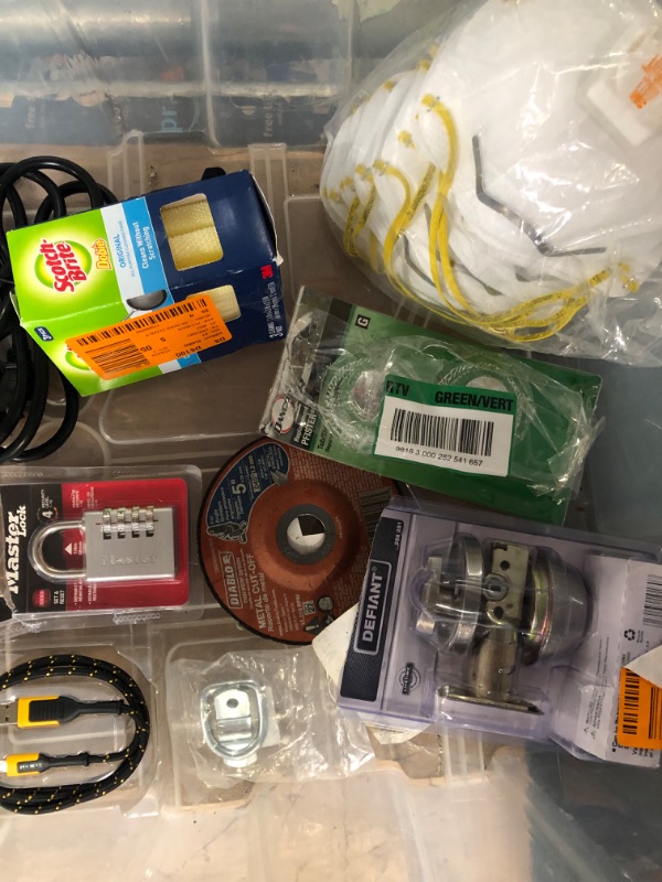 Photo 1 of **BUNDLE** Home/Garden Items