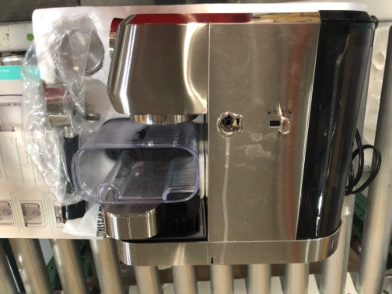 Photo 4 of [USED] CASABREWS Espresso Machine 