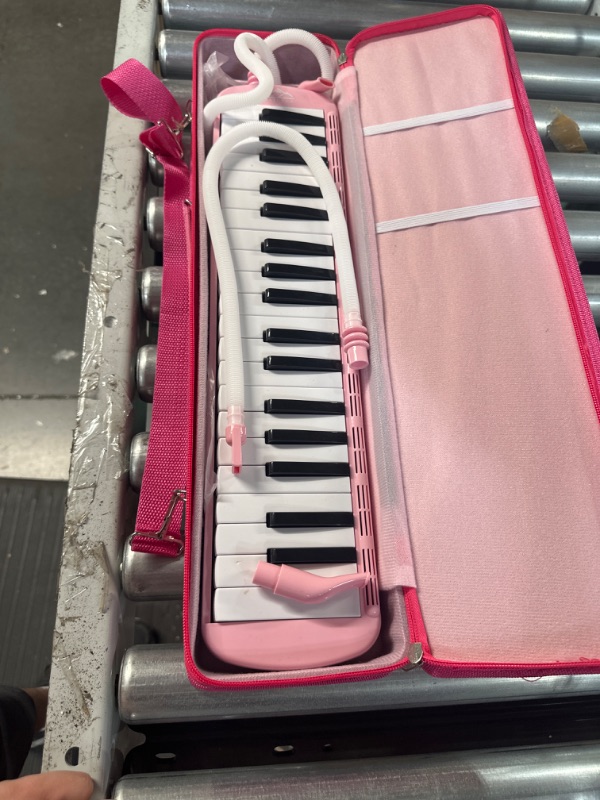 Photo 2 of *UNTESTED* EastRock 32 Key Melodica Instrument Keyboard Soprano Piano Style with Mouthpiece Tube - Pink