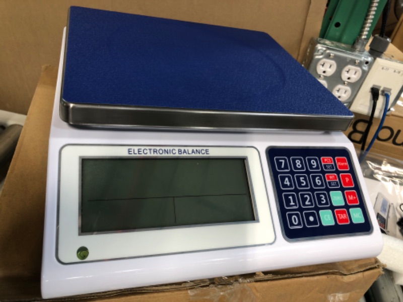 Photo 4 of *GENTLY USED* Hochoice Counting Scale | 66lb x 0.0011lb | 30kg/0.5g | Precision Electronic Gram Scale, (Without Battery and RS232 Data Cable) 30kg/0.5g (Without Battery)