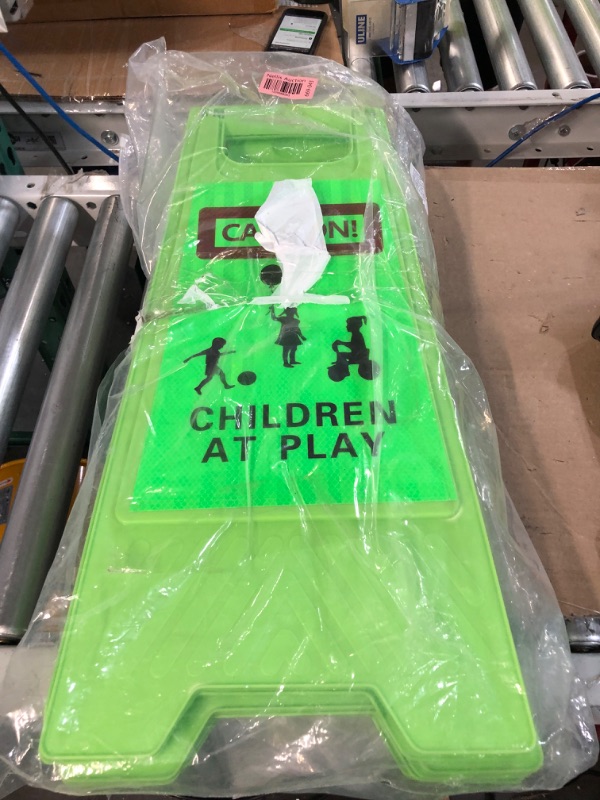 Photo 2 of 4 PCS Reflective Slow Down Kids at Play Sign 
