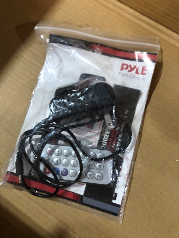 Photo 3 of SEE NOTES**
Pyle Portable Bluetooth PA Speaker System & Pyle-Pro Includes 15ft XLR Cable to 1/4'' 