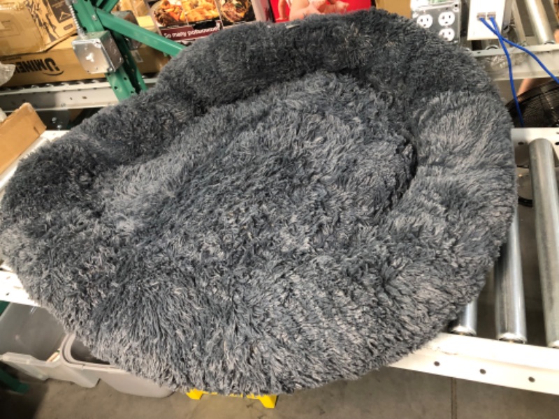 Photo 2 of [USED] Large Round Fluffy Dog Bed - M/L