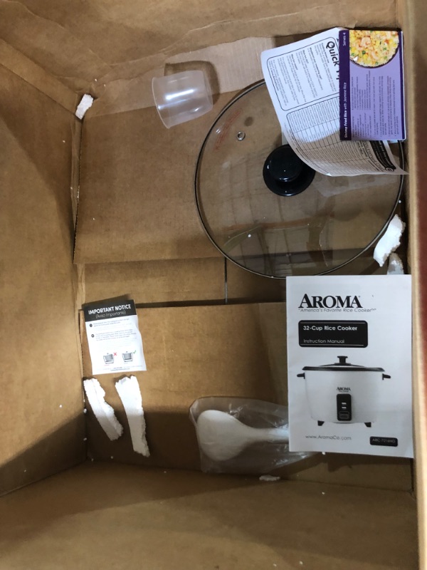 Photo 6 of *MINOR DAMAGE SEE PHOTO*Aroma Housewares 32-Cu , White