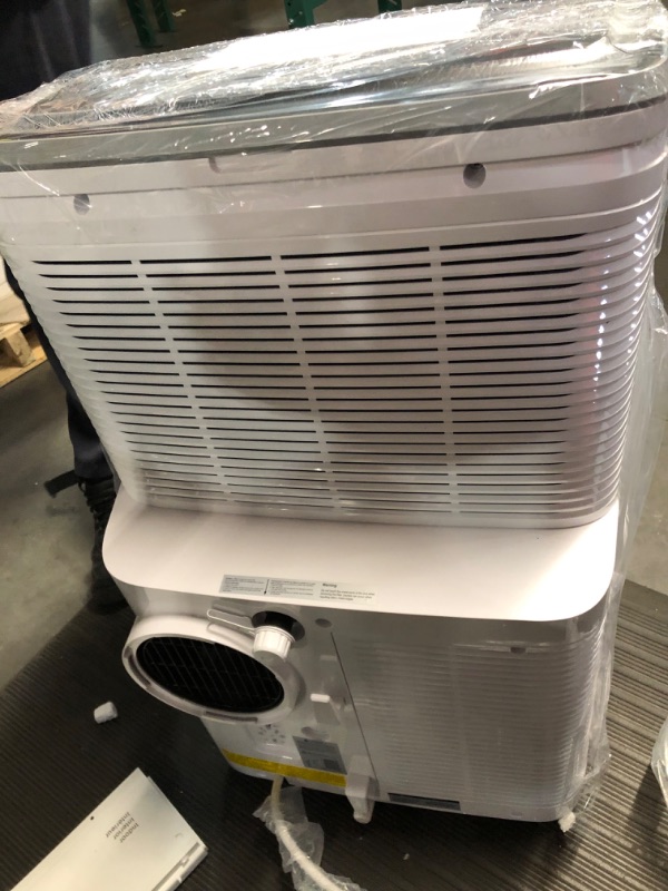 Photo 5 of 14,000 BTU 3-In-1 Portable Room Air Conditioner