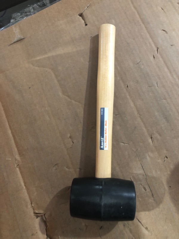 Photo 2 of 16 oz. Black Head Rubber Mallet