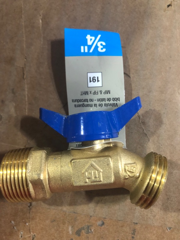 Photo 2 of 3/4 in. Brass 1/4 Turn MIP x MHT No-Kink Hose Bibb