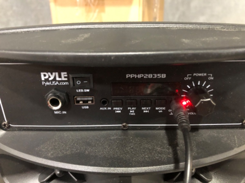 Photo 5 of ***UNTESTED - SEE NOTES***
Pyle Portable Bluetooth PA Speaker System - 600W Rechargeable PPHP2835B