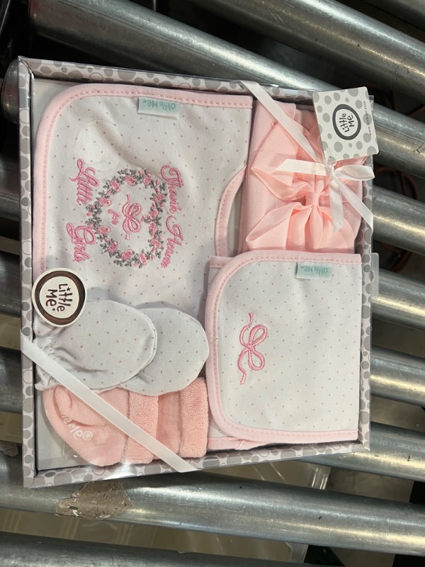 Photo 1 of 5 piece baby set for girls