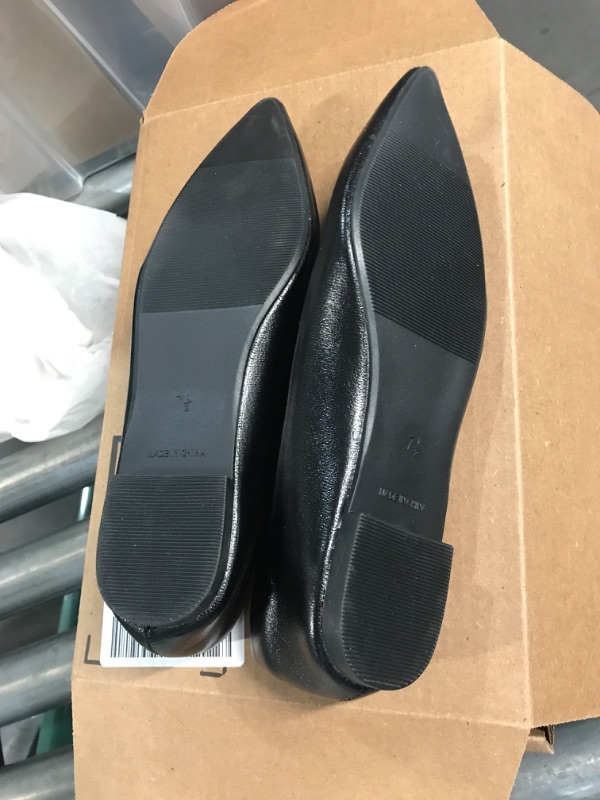 Photo 2 of Women's Pointed Toe Ballet Flats, Size 7.5