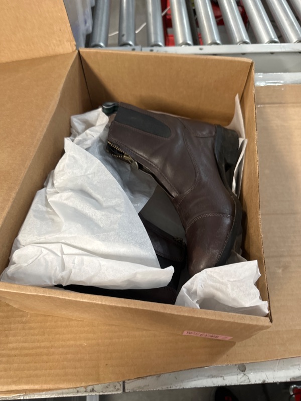 Photo 1 of 9 1/2 women’s brown leather boots