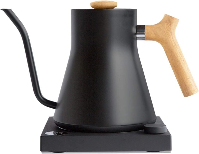 Photo 1 of POLIVIAR ELECTRIC KETTLE