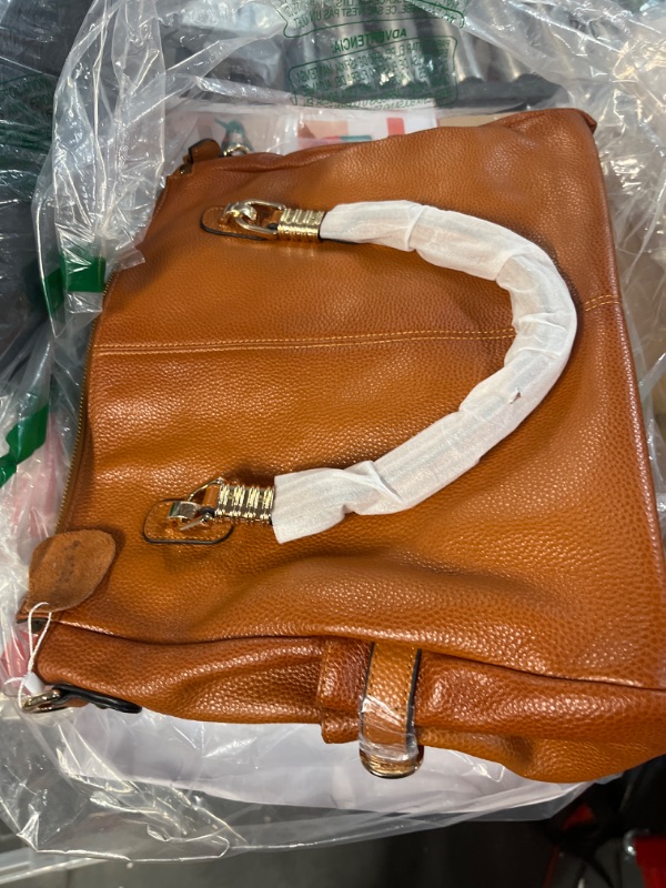 Photo 1 of LEATHER PURSE 