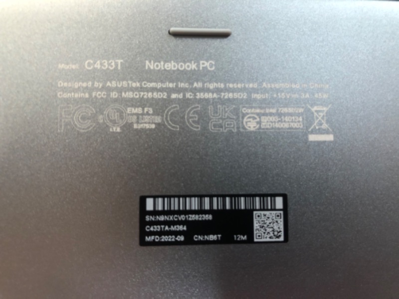 Photo 3 of ASUS Chromebook Flip C433 14" FHD Laptop