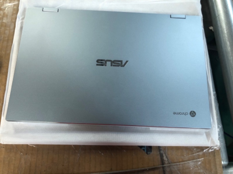 Photo 2 of ASUS Chromebook Flip C433 14" FHD Laptop