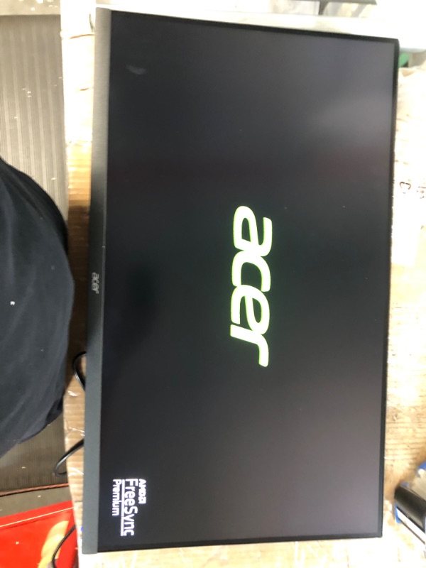 Photo 2 of Acer Nitro 31.5" WQHD 2560 x 1440 Gaming Monitor | AMD FreeSync Premium | Agile-Splendor IPS