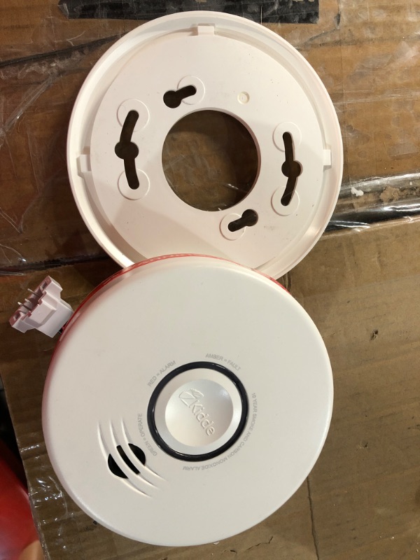 Photo 2 of 10 Year Worry-Free Hardwired Combination Smoke and Carbon Monoxide Detector