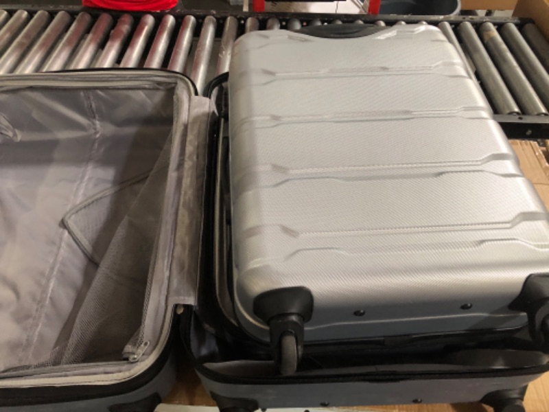 Photo 2 of **SEE NOTES**
Samsonite Omni PC Hardside Expandable Luggage 3-Piece Set Silver